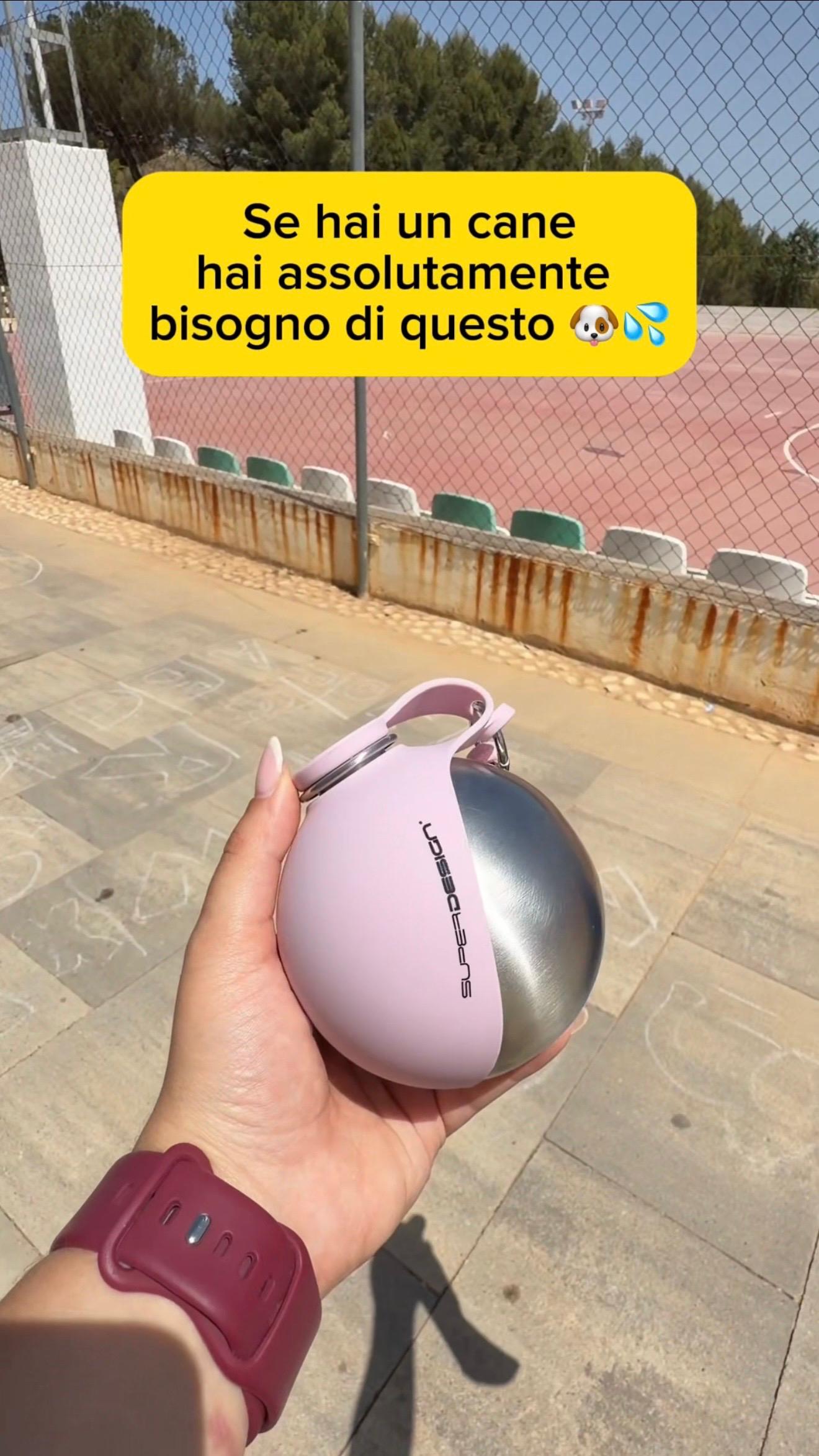 Carica il video: 